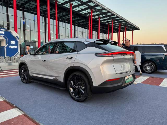 東風(fēng)風(fēng)神5月營(yíng)銷傳播透析 數(shù)據(jù)揭示傳播乏力，鄧留超面臨銷售壓力考驗(yàn)